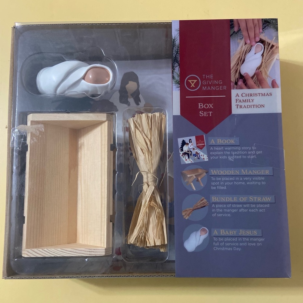 The Giving Manger Christmas Tradition